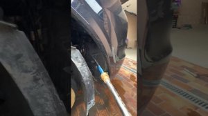 Деталь за которой нужно тщательно следить. Радиаторы в колёсных арках