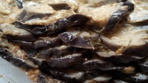 Баклажаны, тушенные в сметанном соусе