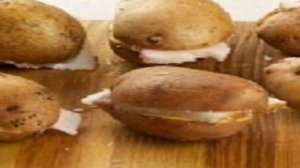 Картофель,  запеченный с салом