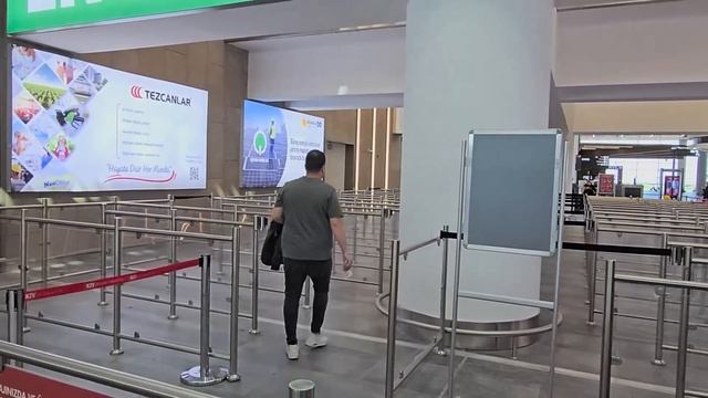 Столько всего произошло. Провела Настюшу в аэропорт