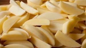 Картофель дольками в духовке