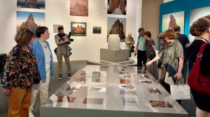 Открытие выставки Юлии Малининой "Иная параллельная... Дистополис", 29 мая 2025 года