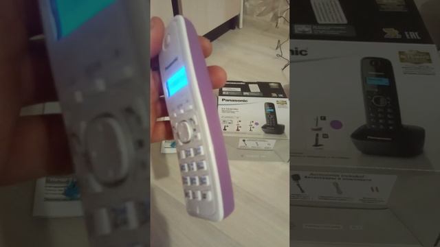 Распаковка — Беспроводной телефон Panasonic KX-TG1611 смотреть онлайн