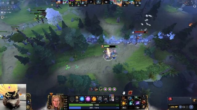 До титана на инвокере - попался со Стреем и затащил ему смотреть онлайн