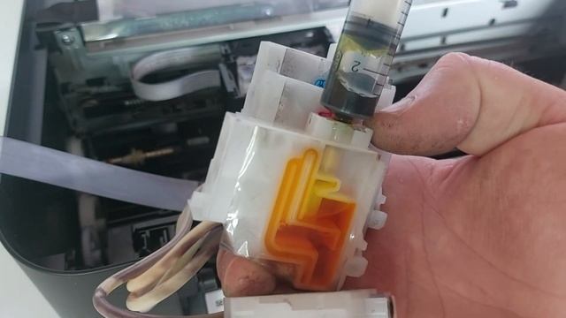 Як прокачати чорнила EPSON L1250. Інструкція по прокачуван? смотреть онлайн