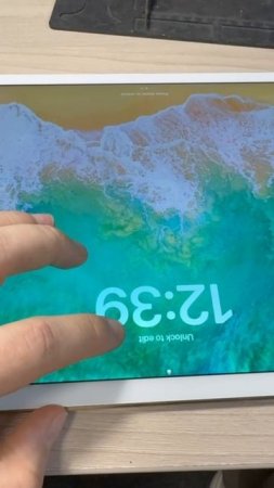 Замена батареи на Ipad pro 12 | Меняем аккумулятор на Apple вовремя | Чем грозит вздутие батареи?