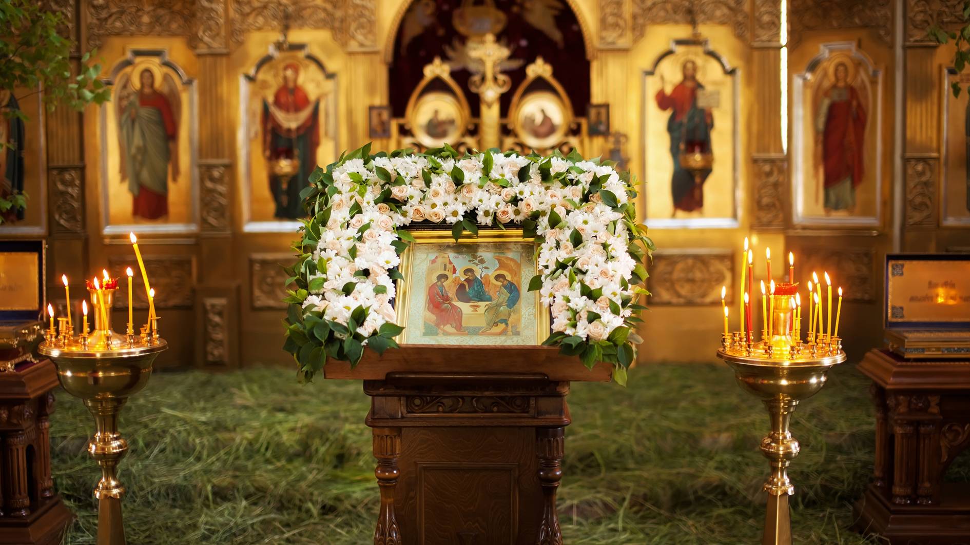 День Святой Троицы 8 июня 2025, Храм Покрова Пресвятой Богородицы, г.Уссурийск смотреть онлайн