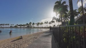 HAWAII PEOPLE 🌴 Walking on the Beach and Streets in Waikiki Compilation #vacation #walking #oahu -