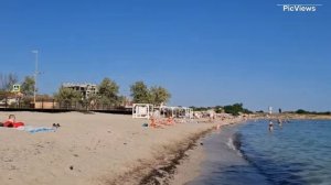 Крым Черноморское пляж сегодня 9 июня 2025. Какая обстановка на курорте, море без мазута, погода