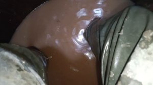 Д. Дединово. Давление воды из шва и плывуна со дна. podkapaev.ru