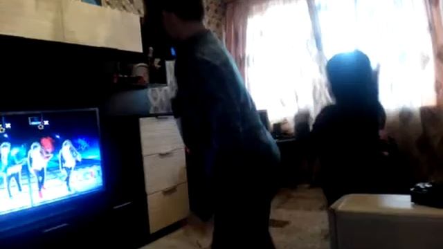 Танцуем в Just Dance 4 смотреть онлайн