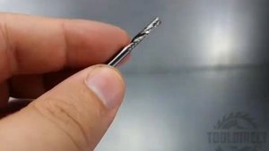 Фреза однозаходная спирального типа (работа по ЛДСП, МДФ, дереву, пластику) Z1 (верхний рез)