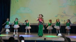«Родители Крокодители». Исп. Милана Иванова