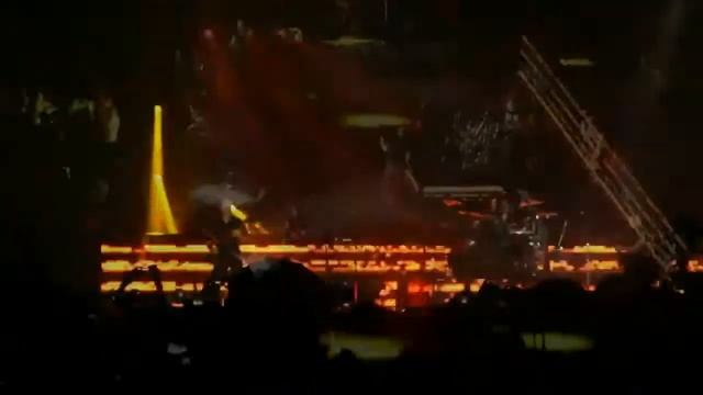 Nickelback - This Means WarSomething In Your Mouth Minsk-Arena 31.10.2012 HD мультикам