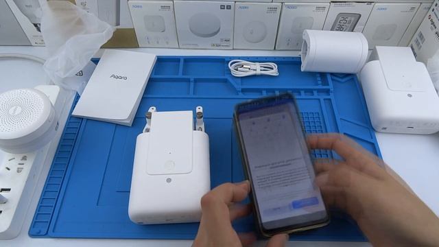 Мотор Aqara E1 CM-M01 для раздвижных штор Curtain Driver E1 сделать умные шторы с Алисой Zigbee 3.0 смотреть онлайн