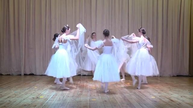 Концертная программа  в "ПОДМОСКОВЬЕ". Наши девочки по? смотреть онлайн