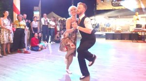 Sondre & Tanya - Silk Satin & Lace by Ray Scott. Танцы
