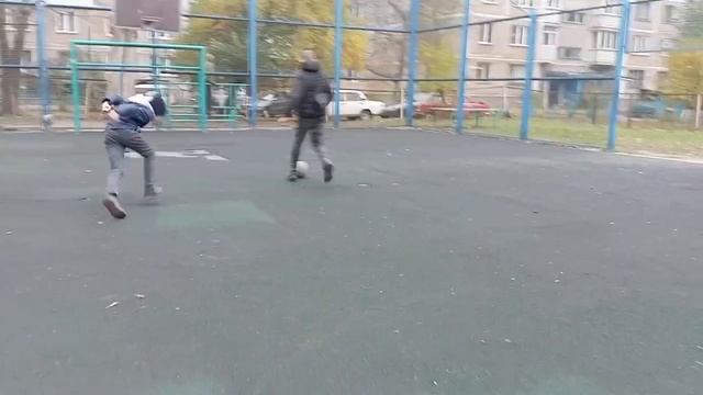 шёл по городу волшебник фильм смотреть онлайн