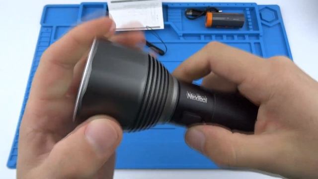 Xiaomi NexTool мощный ручной светодиодный фонарь аккумуляторный 5 режимов работы IPX7 с зарядкой смотреть онлайн
