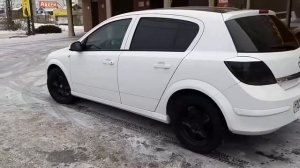 Тюнинг обвесы на пороги для Opel Astra H хэтч