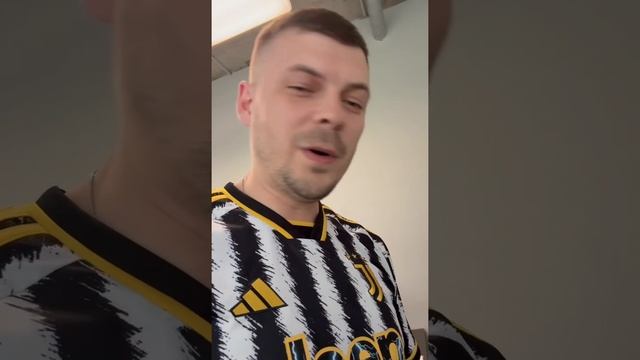 Уже все в работе. Включайте звук, погружайтесь в нашу атмосферу! Как вам такой лайв-контент?
