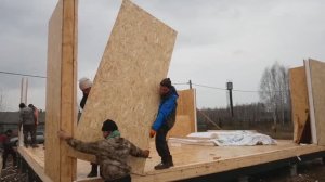 Канадский теплый дом за три дня. Пошаговый процесс строительства