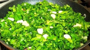 Чакапули (мясо в зелени и вине)