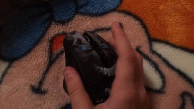 Анюоксинг игровая мыщ bloody R8 смотреть онлайн