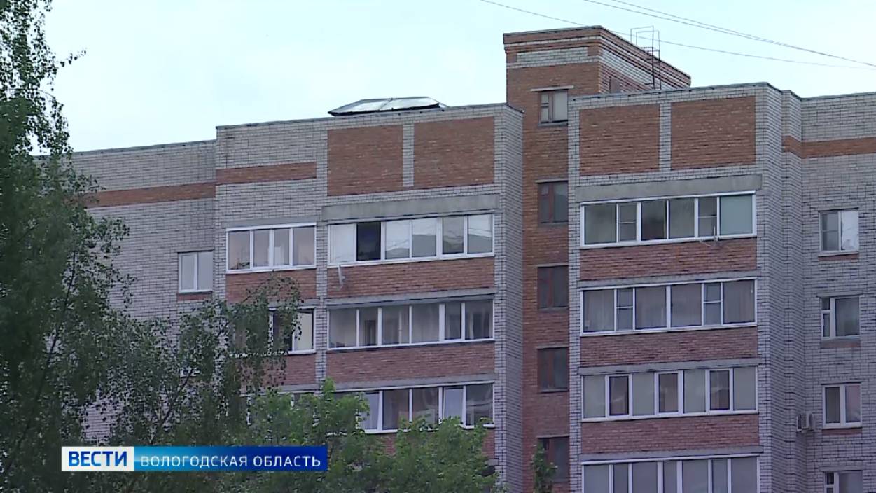 Семь случаев выпадения детей из окон зарегистрировано с начала года в Вологодской области