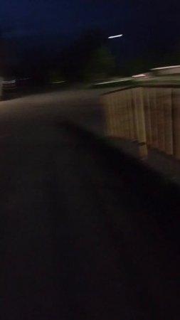 Гулять ночью, ждать утренней зари-Cleaning shadow on street