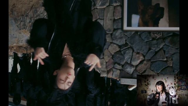 Кринж-реакт на клипы STRAY KIDS смотреть онлайн