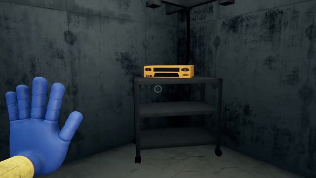 Попала в заброшенную фабрику Poppy Playtime ( 1 часть 1 главы ) смотреть онлайн