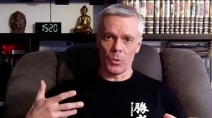 Зеленский пытается скрыть военное поражение Украины, устраивая теракты.