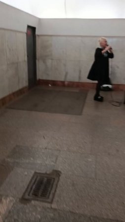 В метро.
