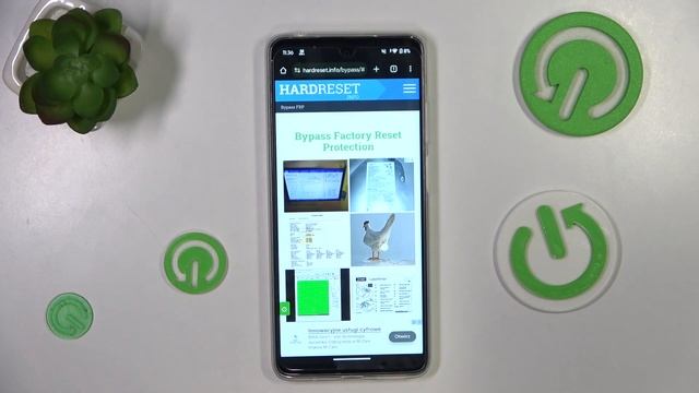 Moto e 14 |  Как добавить сайт на главный экран на Moto e 14 - На? смотреть онлайн