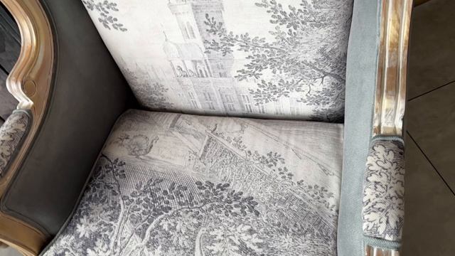 «Старинный замок» olive из мебельной коллекции «Пейзажный парк. Архитектурные фантазии»
