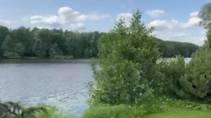 У РЕКИ " ЧЕРНИГОЛОВКА"