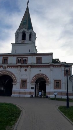 Весна в Коломенском май 2025