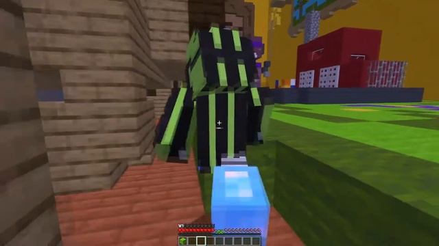 ПРЯТКИ! МЫ СЛОМАЛИ КАРТУ!! Прятки в майнкрафте. смотреть онлайн