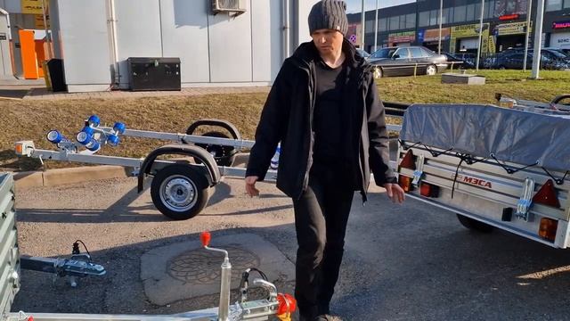 Легковой прицеп МЗСА 817710.024 с кузовом 185х123см, наклонная платформа, видео обзор treily.ru смотреть онлайн