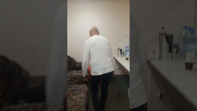 1000090869.mp4