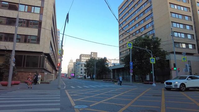 Прогулка по 1-ой и 2-ой Брестским улицам | Москва | Moscow walk смотреть онлайн