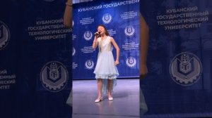 "Многая лета Русской земле» , солистка вокальной студия «Ля-ля-фа»