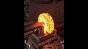 Горячая ковка Раскатка отверстия
