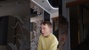 Я говорю страшные факты о чёрных дырах.