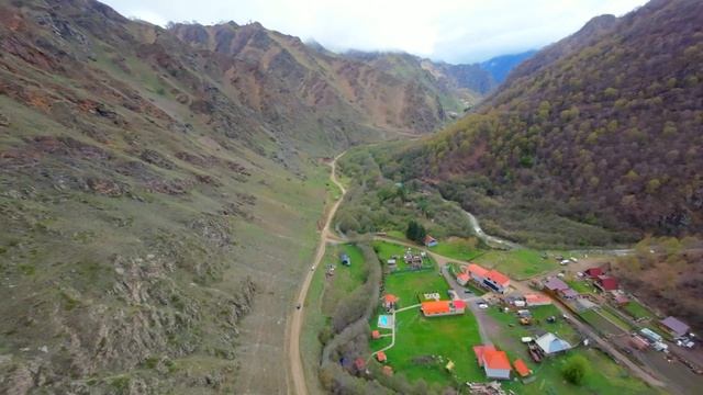 Шёпот ветра в ущельях
