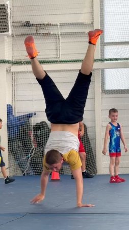 Всем привет