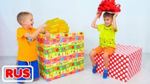 Влад и Ники выбирают подарок для Ромы! Видео для детей.