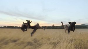 Потрясающие трюки, спецэффекты (SFX) и CGI для рекламы одежды!