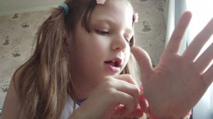 Кошка Муся и её красивые ошейники хенд-мейд